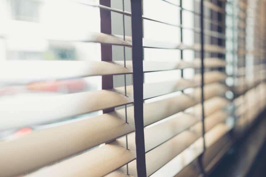 How to Clean Wood Blinds at your Office