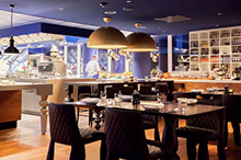 Keep your restaurant or bar clean by hiring a commercial cleaning team
